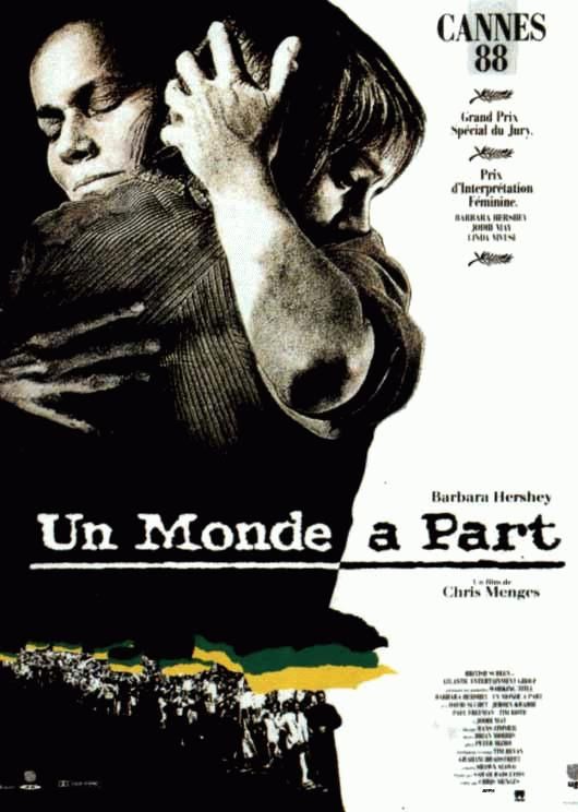 UN MONDE A PART